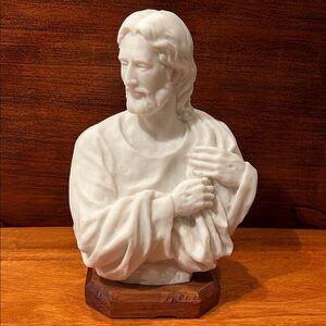 Elegant VINTAGE White Marble CHRIST BUST "I AM" STATUE